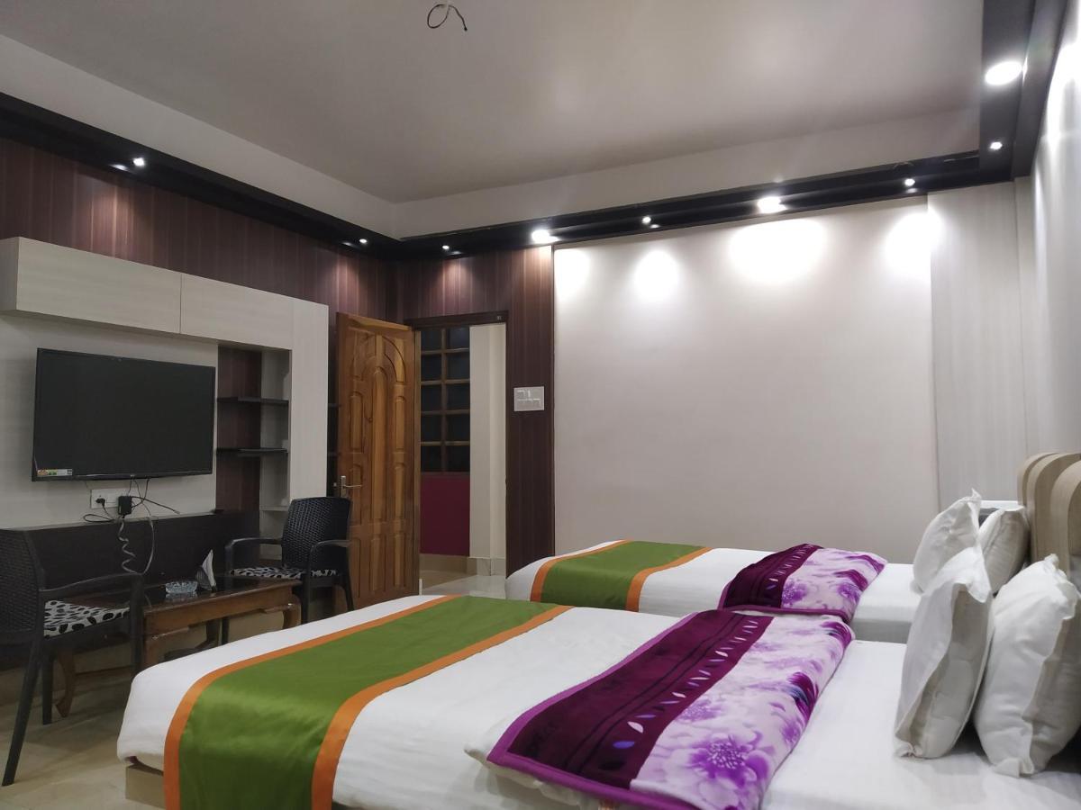 Hāpoli Ziro Palace Inn - A Boutique Hotel מראה חיצוני תמונה