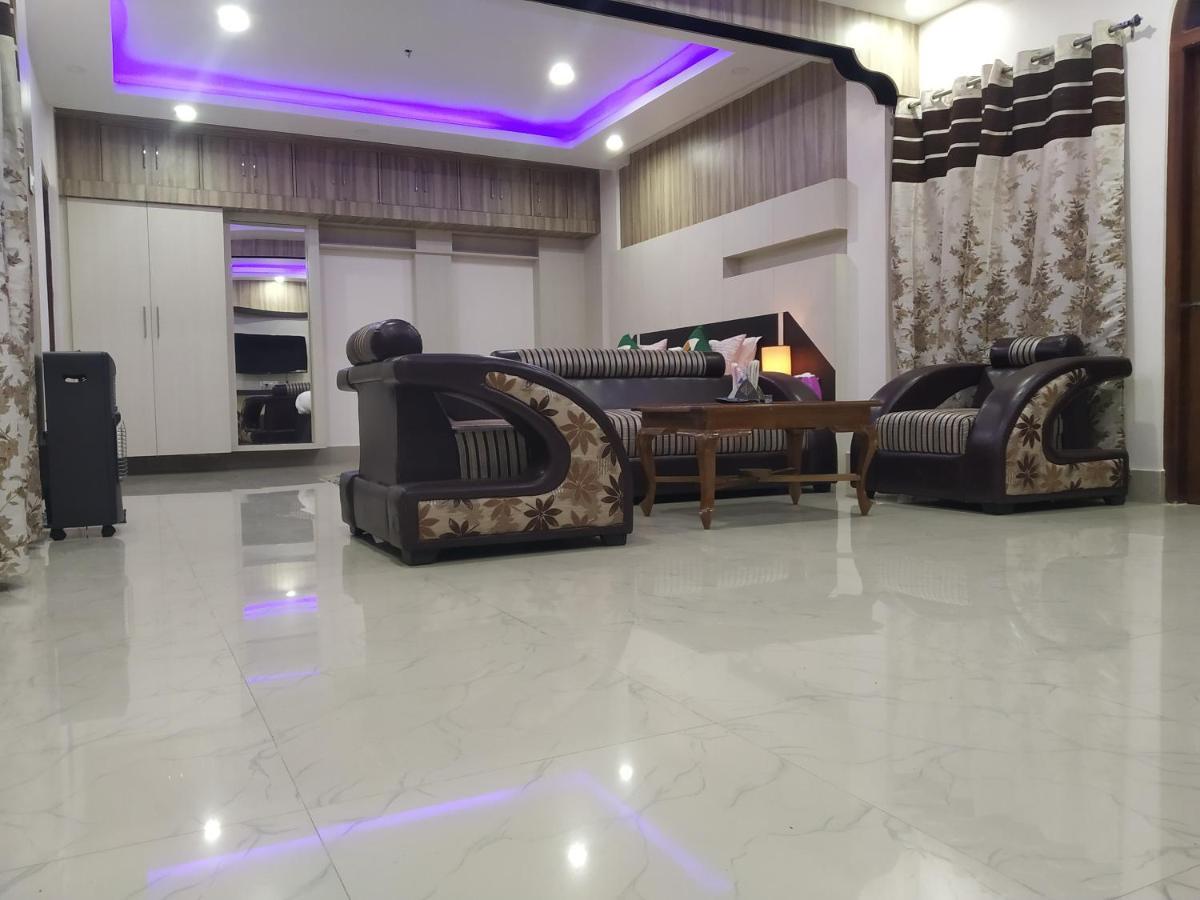 Hāpoli Ziro Palace Inn - A Boutique Hotel מראה חיצוני תמונה