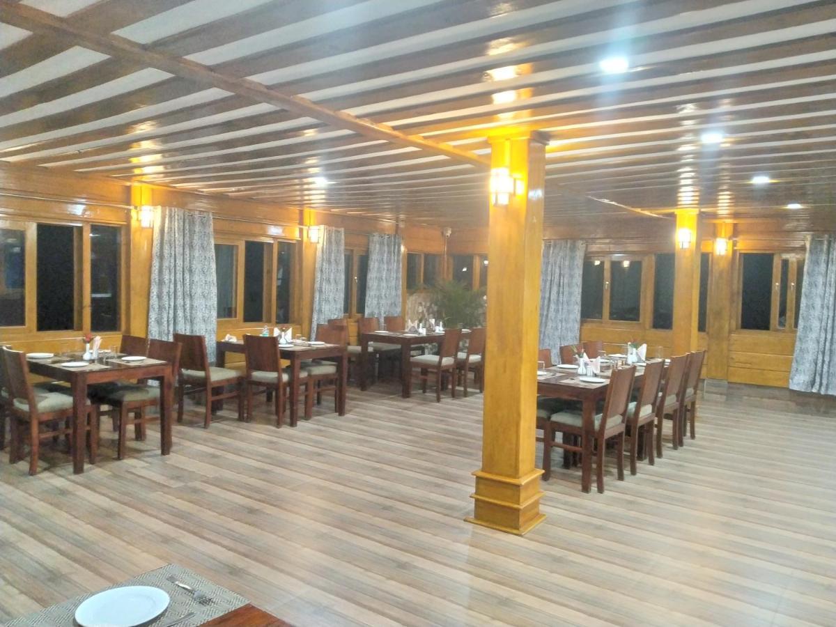 Hāpoli Ziro Palace Inn - A Boutique Hotel מראה חיצוני תמונה