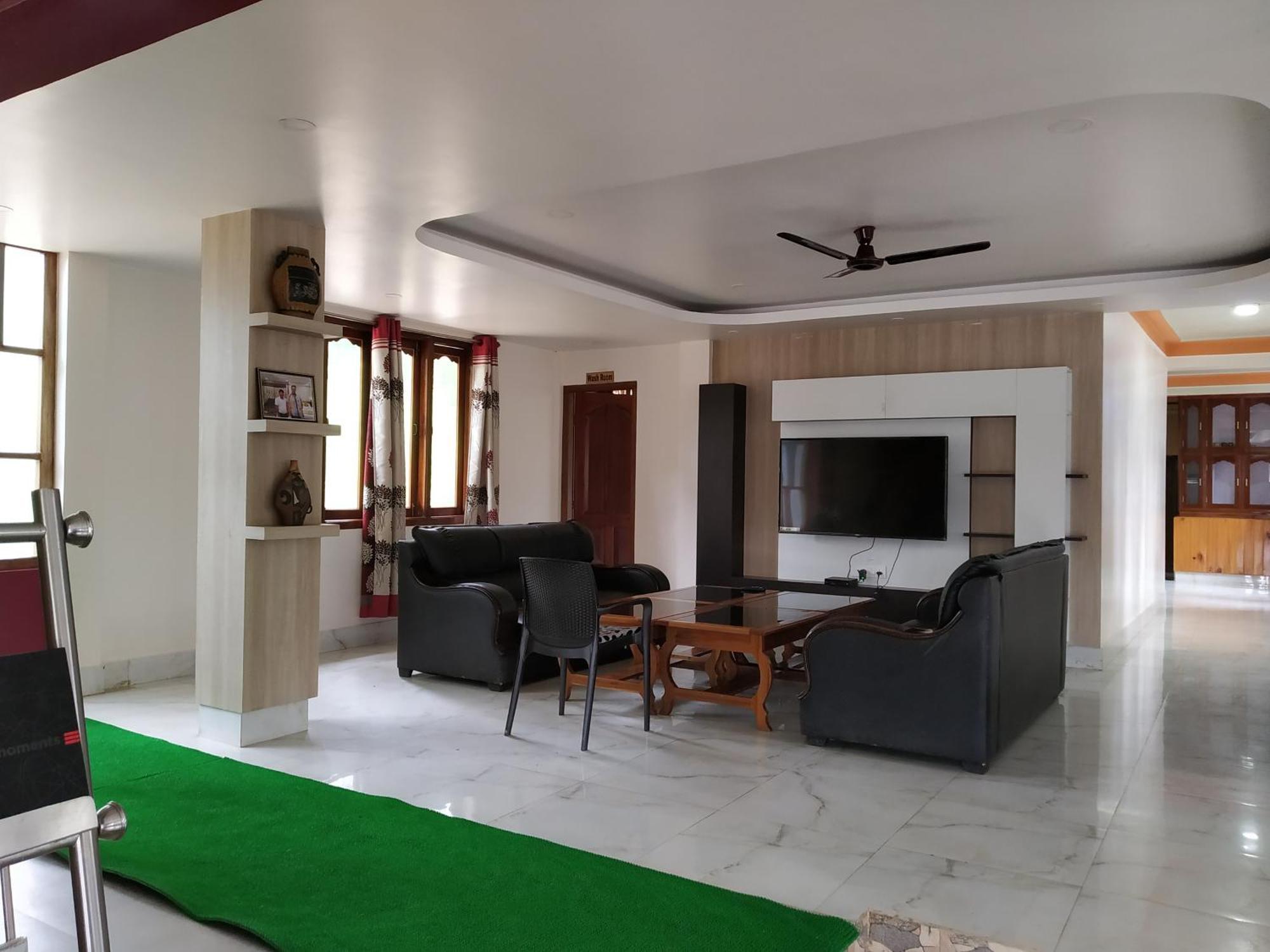 Hāpoli Ziro Palace Inn - A Boutique Hotel מראה חיצוני תמונה