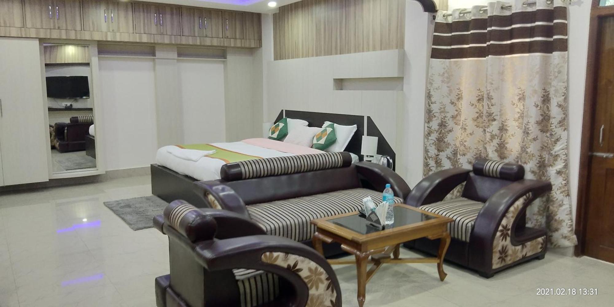 Hāpoli Ziro Palace Inn - A Boutique Hotel מראה חיצוני תמונה